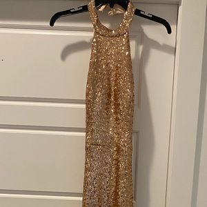 B. Darlin Rose Gold Full Length Gown juniors size 9/10, medium in women’s